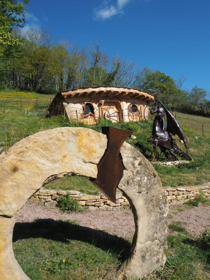 Village.Insolite Montagny-sur-Grosne Exterior foto